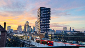 City view Sunset Luxurious Apartment in London Zone-1 Including one Family twin Room with its Own Stunning Private Terrace